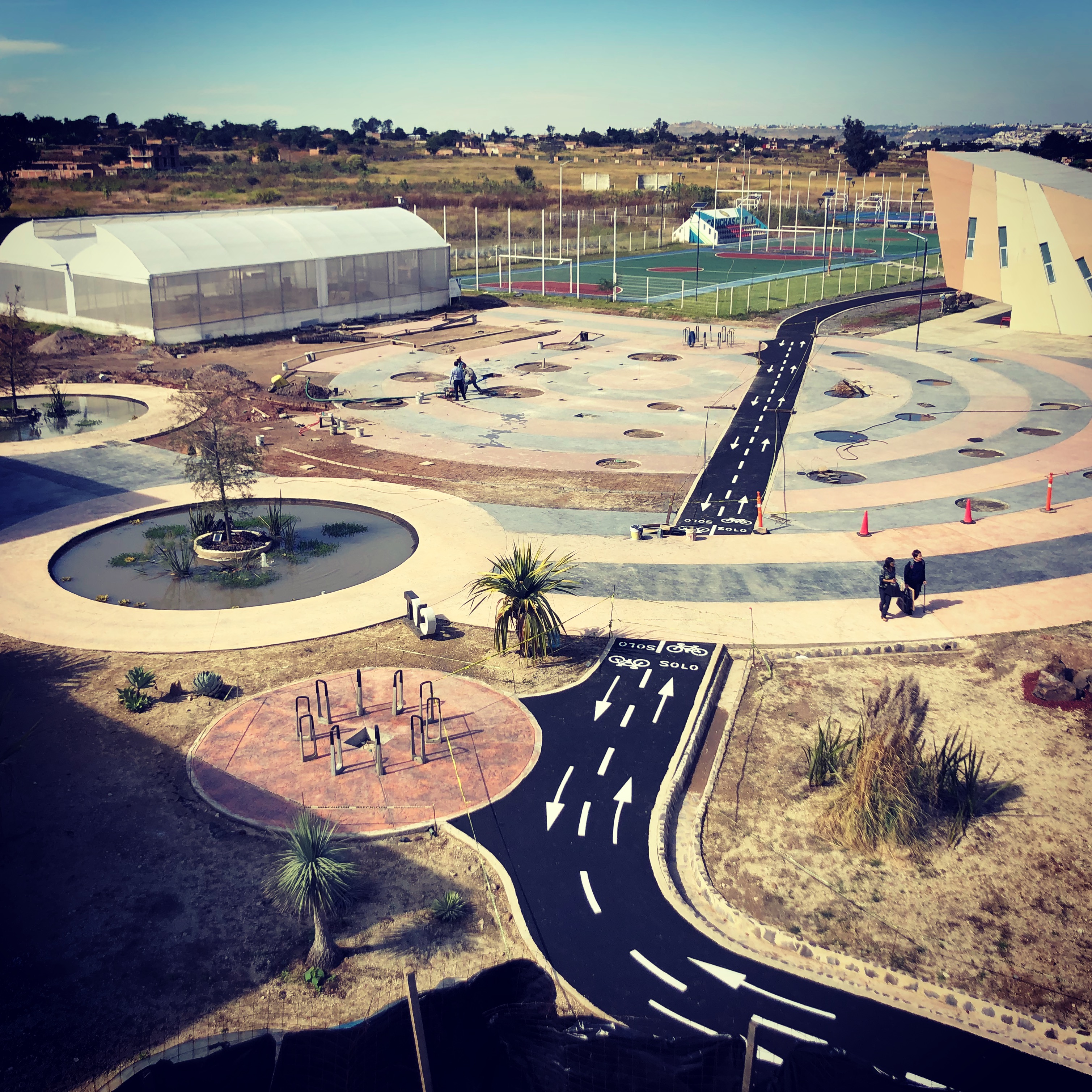PLAZA CONCÉNTRICA CUT
